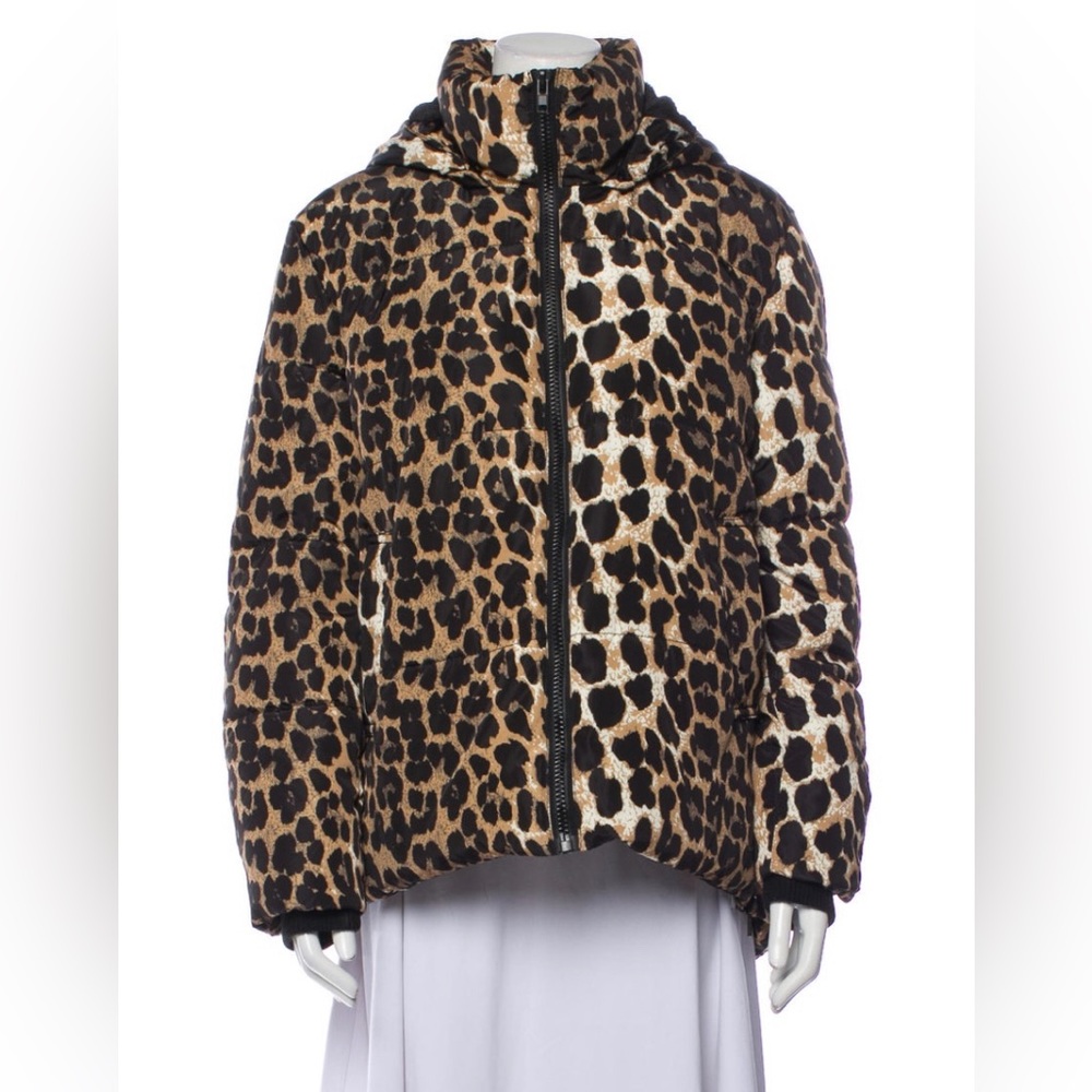 Apparis Leopard print puffer jacket, size Large. NWOT. Price firm.